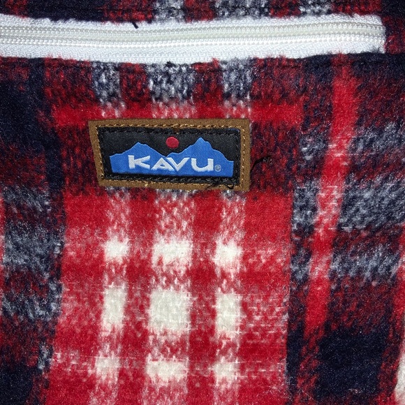 Last 1! NEW Kavu Plaid Crossbody In Americana - Picture 5 of 8